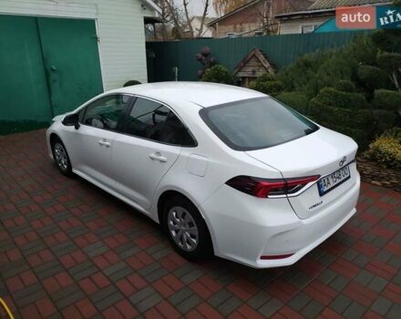 Белый Тойота Королла, объемом двигателя 1.6 л и пробегом 110 тыс. км за 15200 $, фото 7 на Automoto.ua