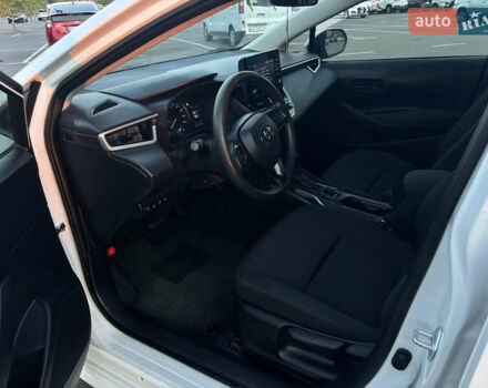 Белый Тойота Королла, объемом двигателя 1.8 л и пробегом 118 тыс. км за 18000 $, фото 12 на Automoto.ua