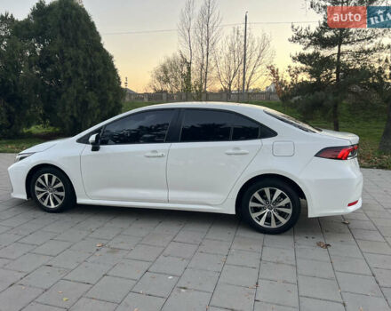 Белый Тойота Королла, объемом двигателя 1.6 л и пробегом 70 тыс. км за 15500 $, фото 6 на Automoto.ua