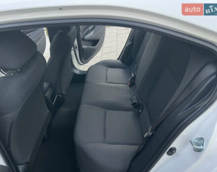 Белый Тойота Королла, объемом двигателя 1.6 л и пробегом 70 тыс. км за 15500 $, фото 25 на Automoto.ua