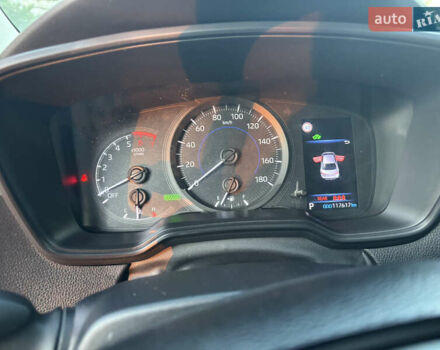 Белый Тойота Королла, объемом двигателя 1.8 л и пробегом 118 тыс. км за 18000 $, фото 15 на Automoto.ua