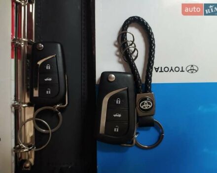 Белый Тойота Королла, объемом двигателя 1.6 л и пробегом 110 тыс. км за 15200 $, фото 4 на Automoto.ua