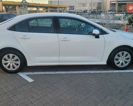 Белый Тойота Королла, объемом двигателя 1.6 л и пробегом 104 тыс. км за 14500 $, фото 2 на Automoto.ua