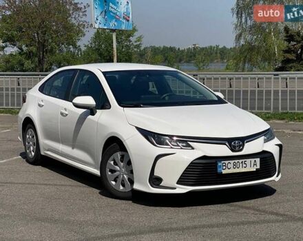 Белый Тойота Королла, объемом двигателя 1.6 л и пробегом 123 тыс. км за 14800 $, фото 1 на Automoto.ua