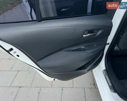 Белый Тойота Королла, объемом двигателя 1.6 л и пробегом 70 тыс. км за 15500 $, фото 16 на Automoto.ua