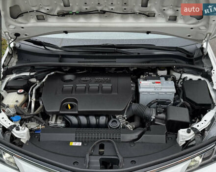 Белый Тойота Королла, объемом двигателя 1.6 л и пробегом 73 тыс. км за 16900 $, фото 13 на Automoto.ua