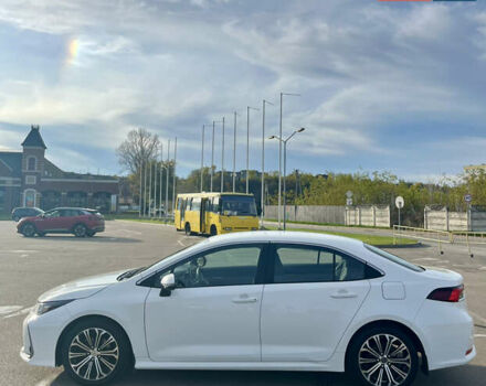 Білий Тойота Королла, об'ємом двигуна 1.6 л та пробігом 43 тис. км за 17000 $, фото 6 на Automoto.ua