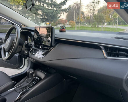 Белый Тойота Королла, объемом двигателя 1.6 л и пробегом 70 тыс. км за 15500 $, фото 18 на Automoto.ua