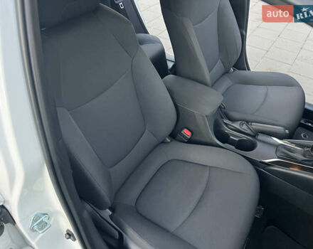Белый Тойота Королла, объемом двигателя 1.6 л и пробегом 70 тыс. км за 15500 $, фото 13 на Automoto.ua
