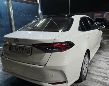 Белый Тойота Королла, объемом двигателя 1.6 л и пробегом 121 тыс. км за 16500 $, фото 3 на Automoto.ua