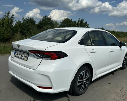 Білий Тойота Королла, об'ємом двигуна 1.6 л та пробігом 75 тис. км за 16500 $, фото 5 на Automoto.ua