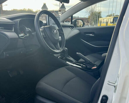 Білий Тойота Королла, об'ємом двигуна 1.6 л та пробігом 43 тис. км за 17000 $, фото 9 на Automoto.ua