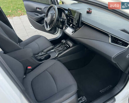 Белый Тойота Королла, объемом двигателя 1.6 л и пробегом 70 тыс. км за 15500 $, фото 17 на Automoto.ua