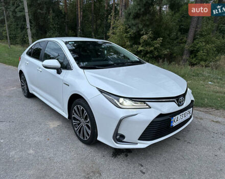 Белый Тойота Королла, объемом двигателя 1.8 л и пробегом 29 тыс. км за 24850 $, фото 3 на Automoto.ua