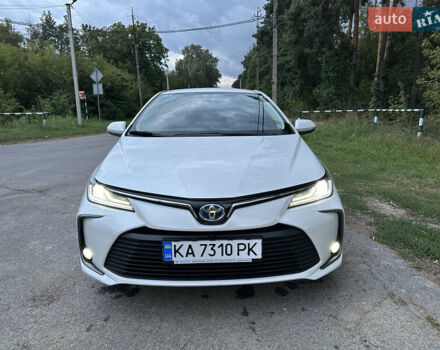 Белый Тойота Королла, объемом двигателя 1.8 л и пробегом 29 тыс. км за 24850 $, фото 10 на Automoto.ua