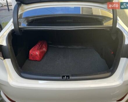 Білий Тойота Королла, об'ємом двигуна 1.6 л та пробігом 132 тис. км за 15800 $, фото 22 на Automoto.ua