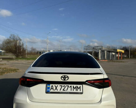 Білий Тойота Королла, об'ємом двигуна 1.8 л та пробігом 170 тис. км за 19500 $, фото 5 на Automoto.ua