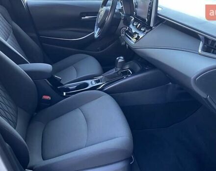 Білий Тойота Королла, об'ємом двигуна 1.6 л та пробігом 82 тис. км за 19563 $, фото 5 на Automoto.ua