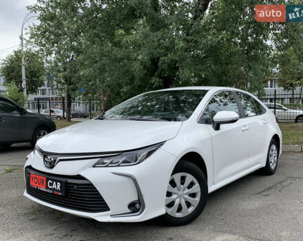 Білий Тойота Королла, об'ємом двигуна 1.6 л та пробігом 95 тис. км за 16900 $, фото 2 на Automoto.ua