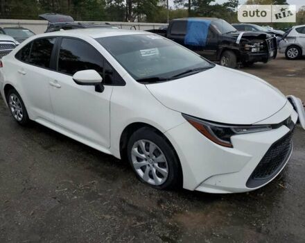 Белый Тойота Королла, объемом двигателя 1.8 л и пробегом 33 тыс. км за 3000 $, фото 1 на Automoto.ua