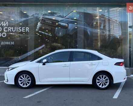Білий Тойота Королла, об'ємом двигуна 1.6 л та пробігом 82 тис. км за 19563 $, фото 2 на Automoto.ua