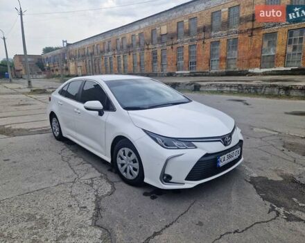 Белый Тойота Королла, объемом двигателя 1.6 л и пробегом 90 тыс. км за 15600 $, фото 2 на Automoto.ua