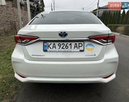 Белый Тойота Королла, объемом двигателя 1.8 л и пробегом 24 тыс. км за 25000 $, фото 5 на Automoto.ua