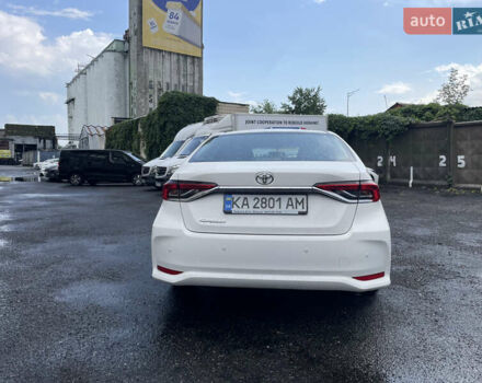 Белый Тойота Королла, объемом двигателя 1.6 л и пробегом 203 тыс. км за 14200 $, фото 3 на Automoto.ua