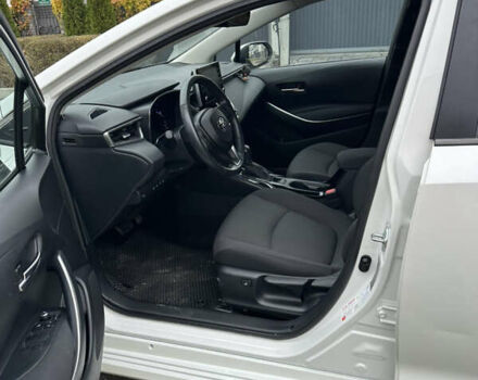 Белый Тойота Королла, объемом двигателя 1.8 л и пробегом 24 тыс. км за 25000 $, фото 8 на Automoto.ua