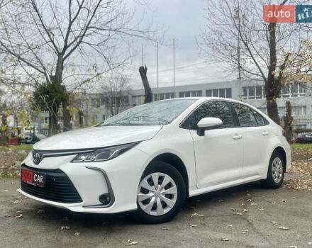 Белый Тойота Королла, объемом двигателя 1.6 л и пробегом 96 тыс. км за 16500 $, фото 2 на Automoto.ua