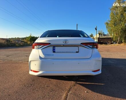 Белый Тойота Королла, объемом двигателя 0 л и пробегом 119 тыс. км за 15800 $, фото 7 на Automoto.ua
