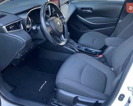 Білий Тойота Королла, об'ємом двигуна 1.6 л та пробігом 82 тис. км за 19563 $, фото 6 на Automoto.ua