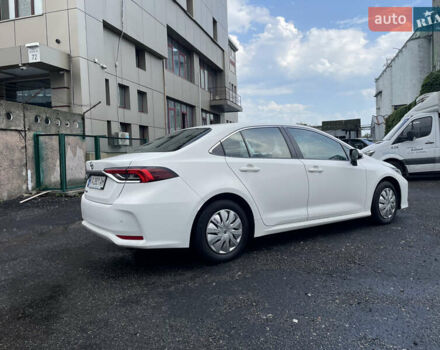 Белый Тойота Королла, объемом двигателя 1.6 л и пробегом 203 тыс. км за 14200 $, фото 6 на Automoto.ua