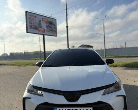 Білий Тойота Королла, об'ємом двигуна 1.8 л та пробігом 170 тис. км за 19500 $, фото 1 на Automoto.ua