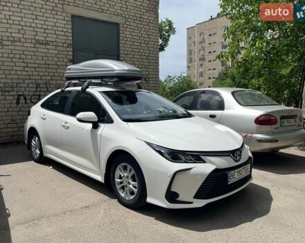 Білий Тойота Королла, об'ємом двигуна 1.6 л та пробігом 50 тис. км за 23500 $, фото 8 на Automoto.ua