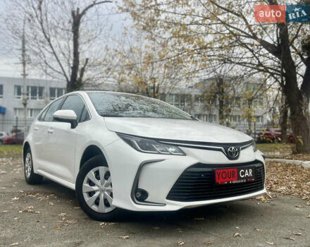 Белый Тойота Королла, объемом двигателя 1.6 л и пробегом 96 тыс. км за 16500 $, фото 7 на Automoto.ua