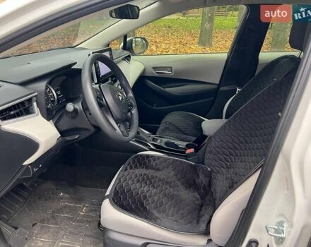 Белый Тойота Королла, объемом двигателя 1.8 л и пробегом 40 тыс. км за 16990 $, фото 9 на Automoto.ua