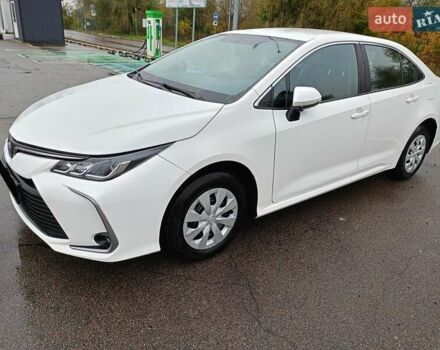 Белый Тойота Королла, объемом двигателя 1.6 л и пробегом 58 тыс. км за 17800 $, фото 1 на Automoto.ua