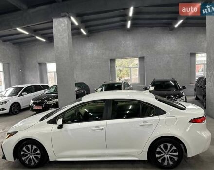 Белый Тойота Королла, объемом двигателя 1.8 л и пробегом 50 тыс. км за 19999 $, фото 3 на Automoto.ua