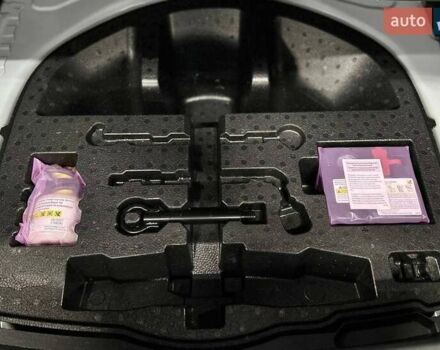 Белый Тойота Королла, объемом двигателя 1.8 л и пробегом 50 тыс. км за 19999 $, фото 23 на Automoto.ua