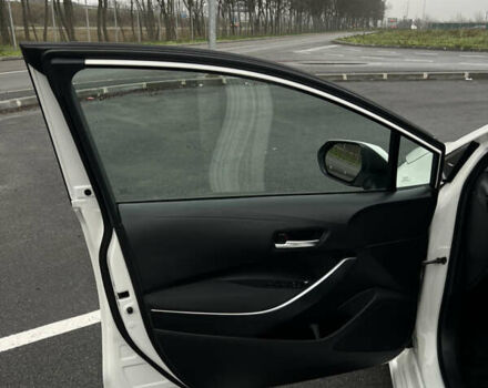 Білий Тойота Королла, об'ємом двигуна 1.6 л та пробігом 107 тис. км за 16500 $, фото 27 на Automoto.ua