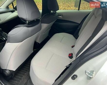 Белый Тойота Королла, объемом двигателя 1.8 л и пробегом 40 тыс. км за 16990 $, фото 18 на Automoto.ua