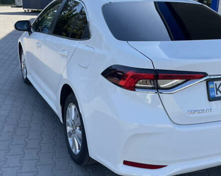 Тойота Королла 2021 в Киеве на Automoto.ua Белый Тойота Королла, объемом двигателя 1.6 л и пробегом 135 тыс. км за 17800 $, фото 7 на Automoto.ua