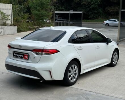 Білий Тойота Королла, об'ємом двигуна 1.8 л та пробігом 28 тис. км за 20990 $, фото 10 на Automoto.ua