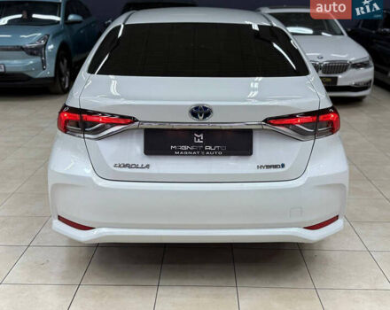 Белый Тойота Королла, объемом двигателя 1.8 л и пробегом 90 тыс. км за 22500 $, фото 5 на Automoto.ua
