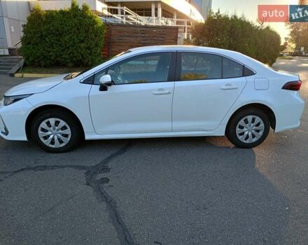 Тойота Королла 2021 в Киеве на Automoto.ua Белый Тойота Королла, объемом двигателя 1.6 л и пробегом 103 тыс. км за 16900 $, фото 11 на Automoto.ua