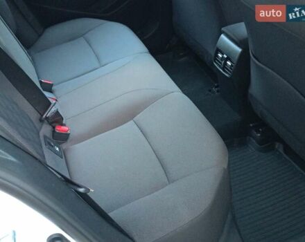 Тойота Королла 2021 в Киеве на Automoto.ua Белый Тойота Королла, объемом двигателя 1.6 л и пробегом 103 тыс. км за 16900 $, фото 19 на Automoto.ua