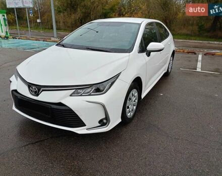 Белый Тойота Королла, объемом двигателя 1.6 л и пробегом 58 тыс. км за 17800 $, фото 3 на Automoto.ua