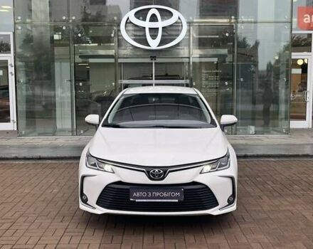 Тойота Королла 2021 у Києві на Automoto.ua Білий Тойота Королла, об'ємом двигуна 1.6 л та пробігом 113 тис. км за 18268 $, фото 4 на Automoto.ua