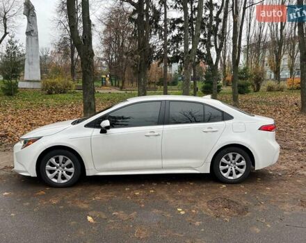 Белый Тойота Королла, объемом двигателя 1.8 л и пробегом 40 тыс. км за 16990 $, фото 7 на Automoto.ua